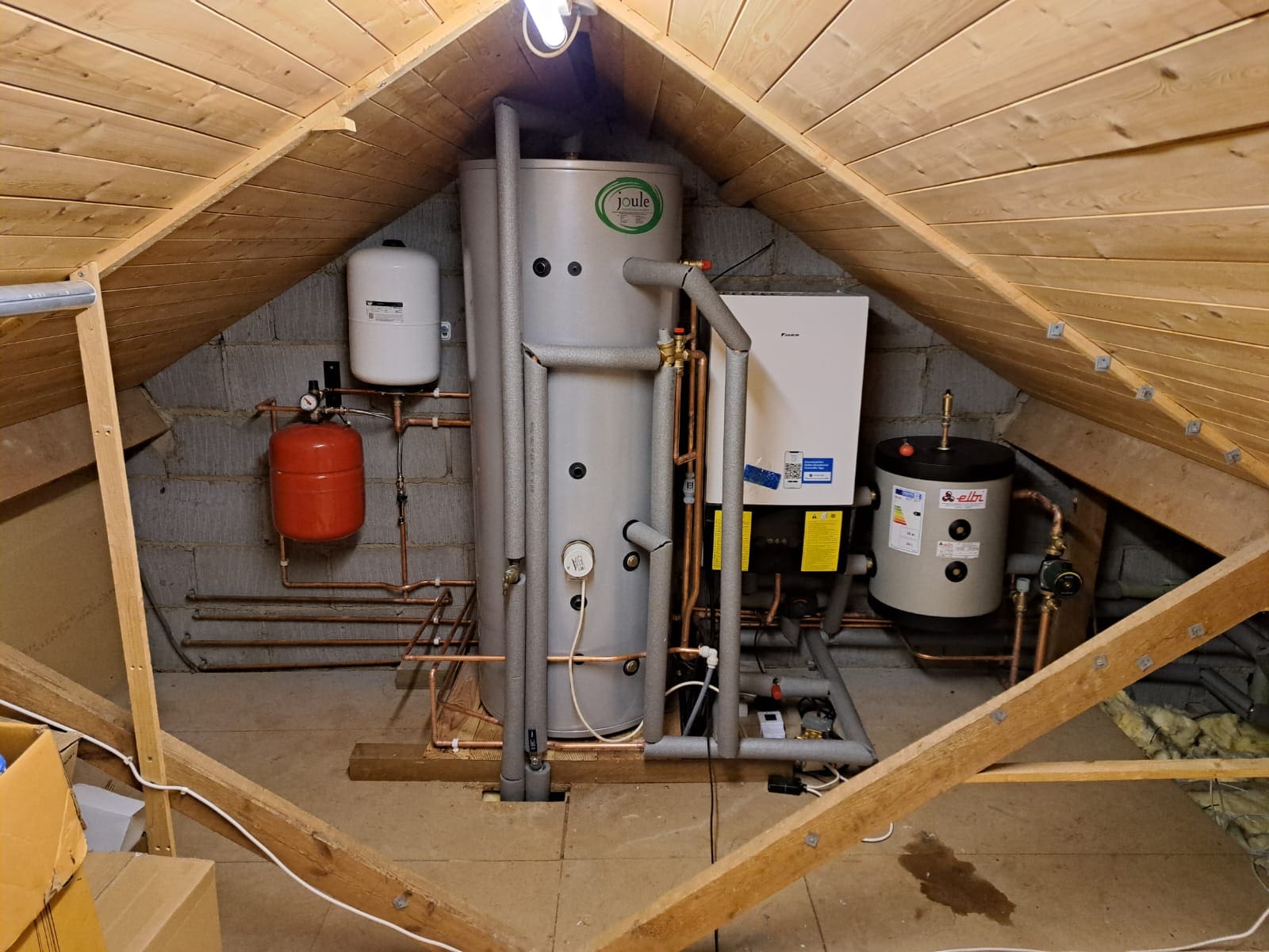 Many plumbing apparatus in a loft